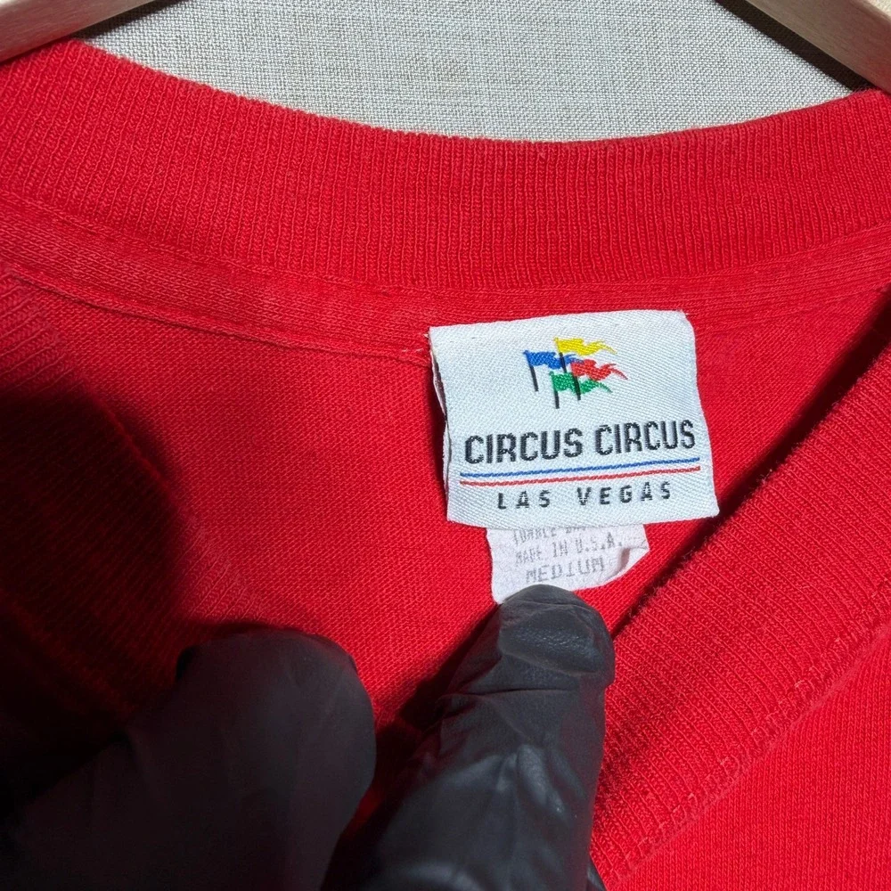 Circus Circus Las Vegas Vintage Shirt Mens Medium Red Clown Flames Graphic RARE